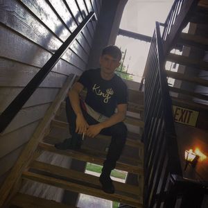 Meet your Posher, Andrew